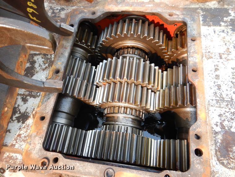 image for item IN9774 Spicer 1241-D  transmission