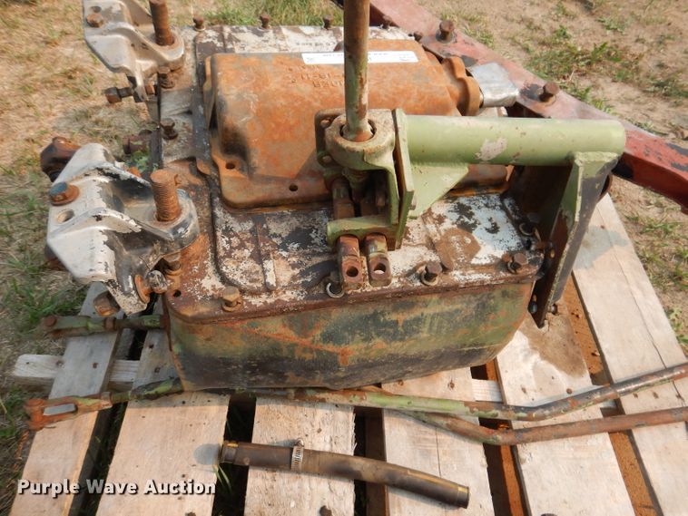 image for item IN9774 Spicer 1241-D  transmission