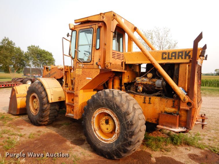 image for item IN9775 Clark-Michigan 75B  wheel loader