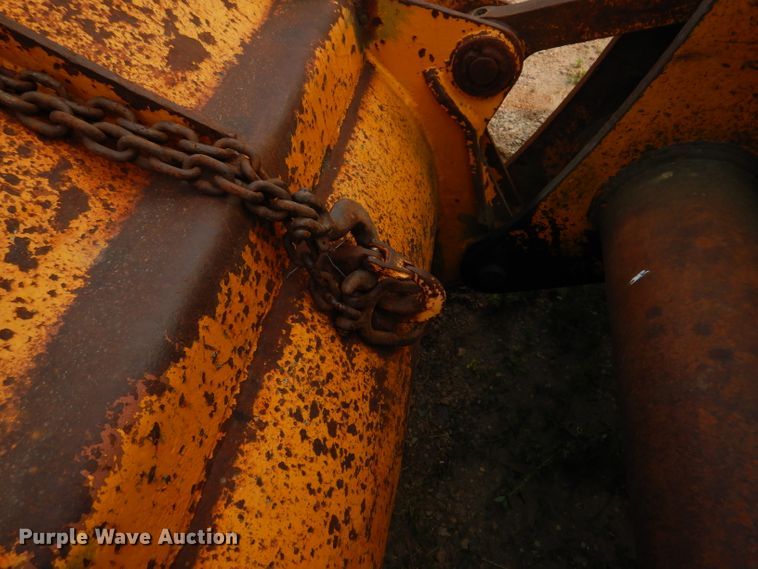 image for item IN9775 Clark-Michigan 75B  wheel loader