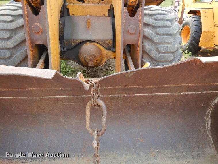 image for item IN9775 Clark-Michigan 75B  wheel loader