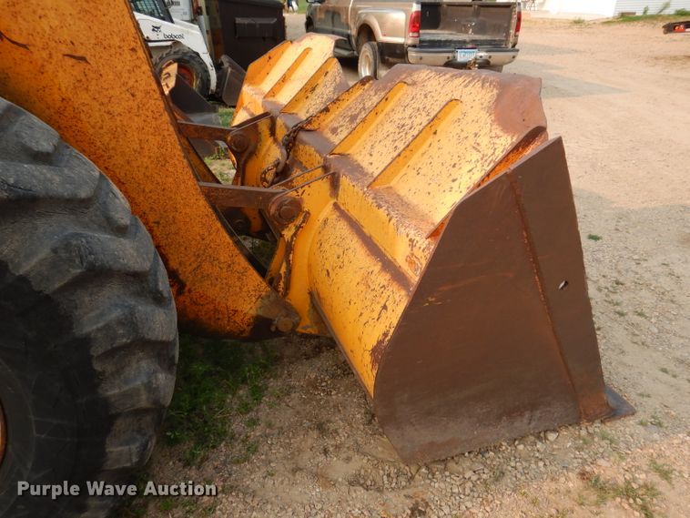image for item IN9775 Clark-Michigan 75B  wheel loader