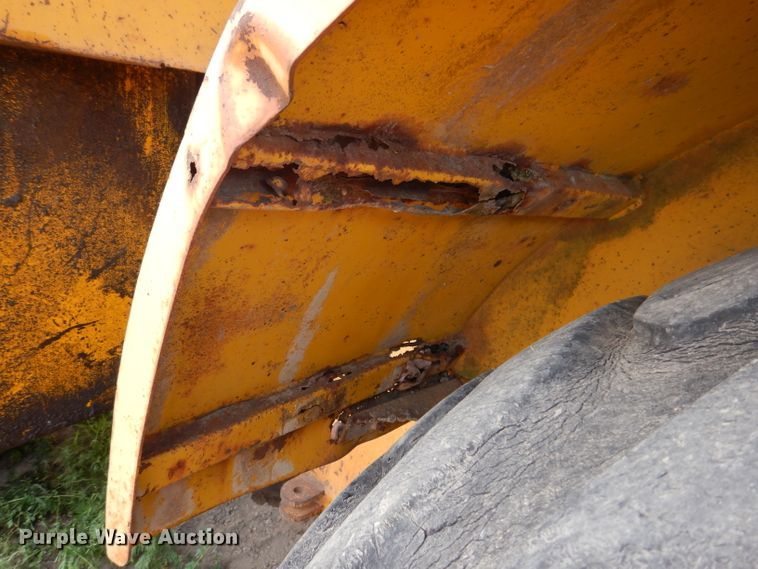 image for item IN9775 Clark-Michigan 75B  wheel loader