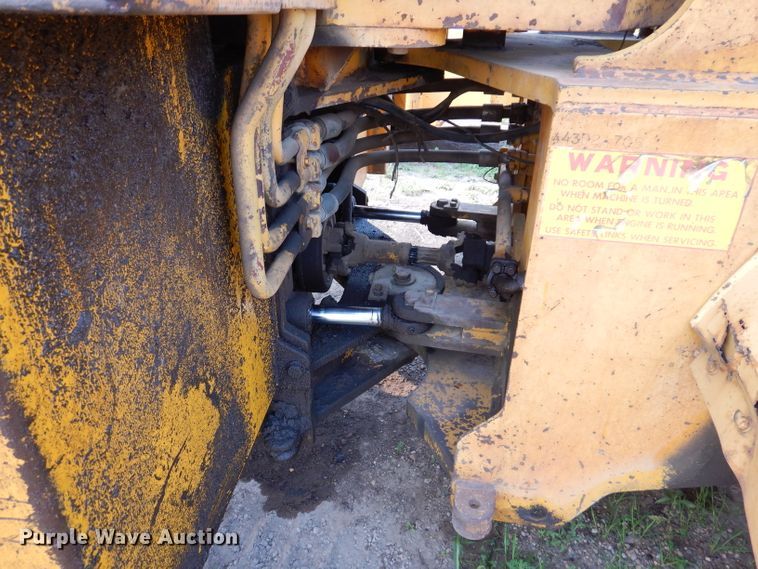 image for item IN9775 Clark-Michigan 75B  wheel loader