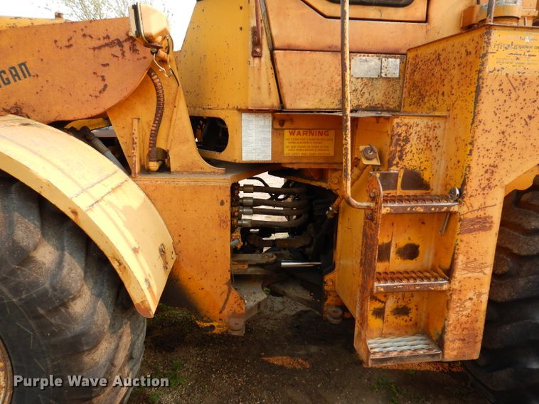 image for item IN9775 Clark-Michigan 75B  wheel loader