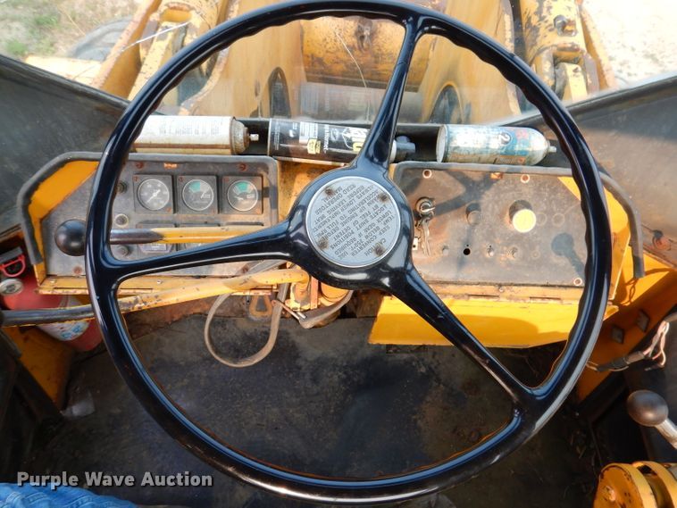 image for item IN9775 Clark-Michigan 75B  wheel loader