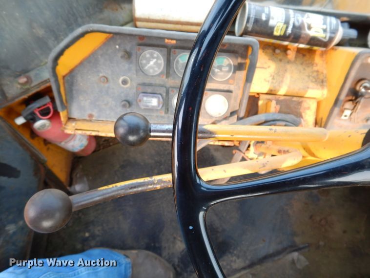 image for item IN9775 Clark-Michigan 75B  wheel loader