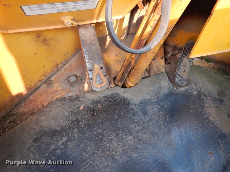 image for item IN9775 Clark-Michigan 75B  wheel loader