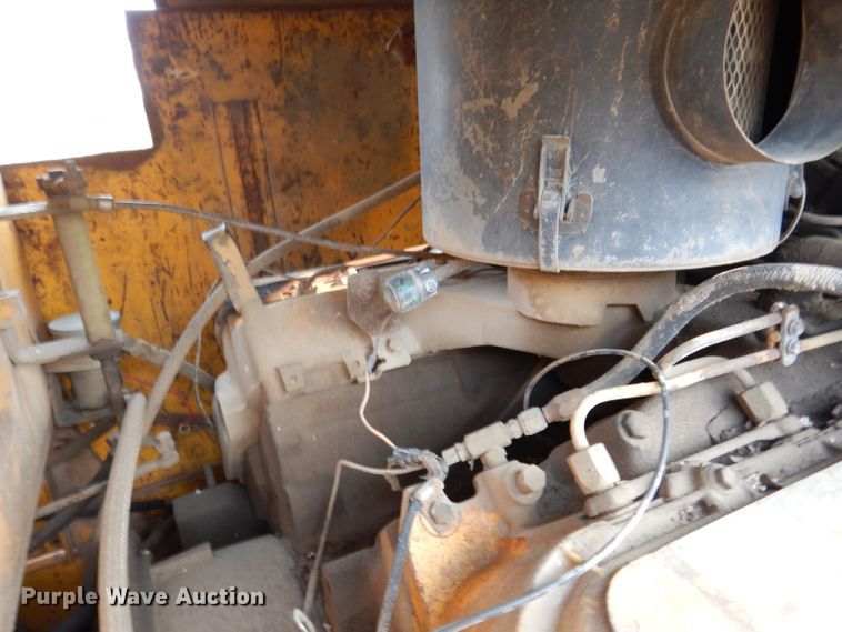 image for item IN9775 Clark-Michigan 75B  wheel loader