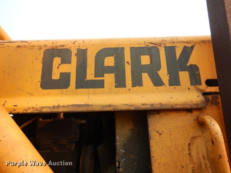 image for item IN9775 Clark-Michigan 75B  wheel loader