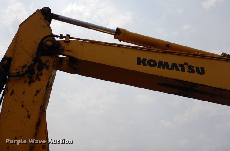 image for item IQ9738 1998 Komatsu PC200LC  excavator