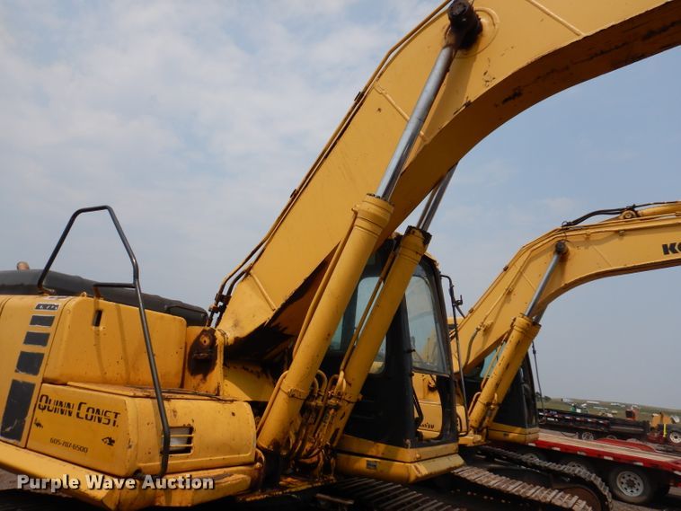 image for item IQ9738 1998 Komatsu PC200LC  excavator