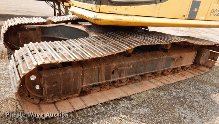 image for item IQ9738 1998 Komatsu PC200LC  excavator