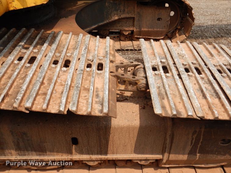 image for item IQ9738 1998 Komatsu PC200LC  excavator