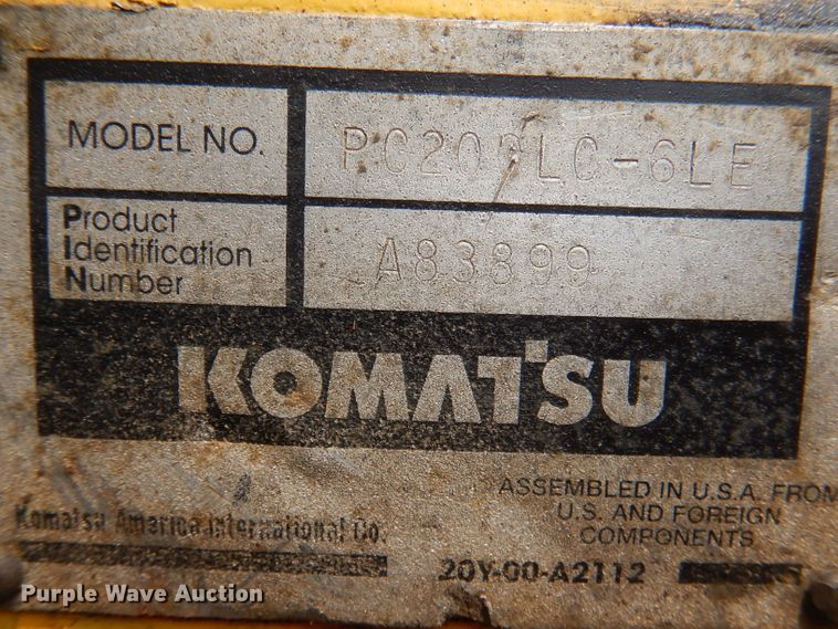 image for item IQ9738 1998 Komatsu PC200LC  excavator