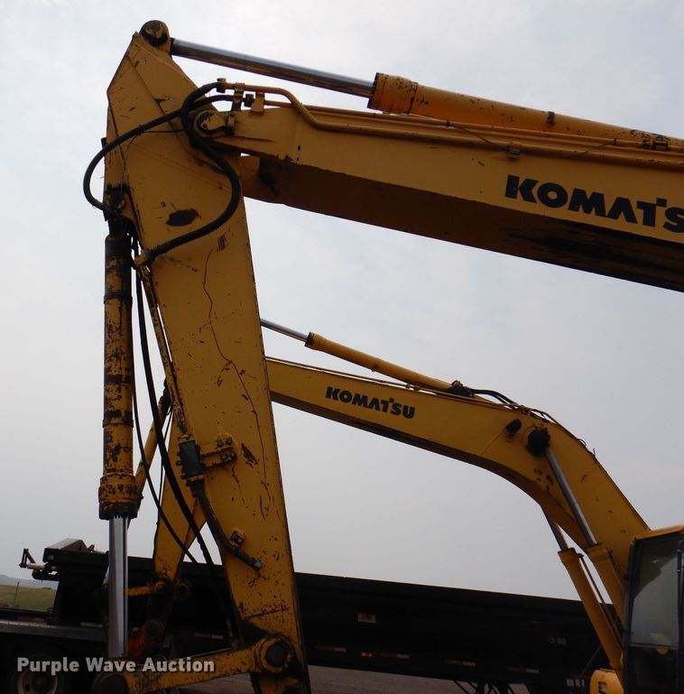 image for item IQ9739 1996 Komatsu PC200LC  excavator