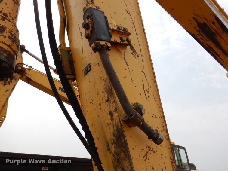 image for item IQ9739 1996 Komatsu PC200LC  excavator