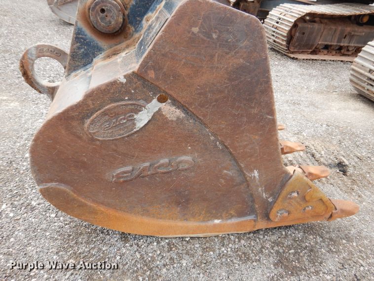 image for item IQ9739 1996 Komatsu PC200LC  excavator