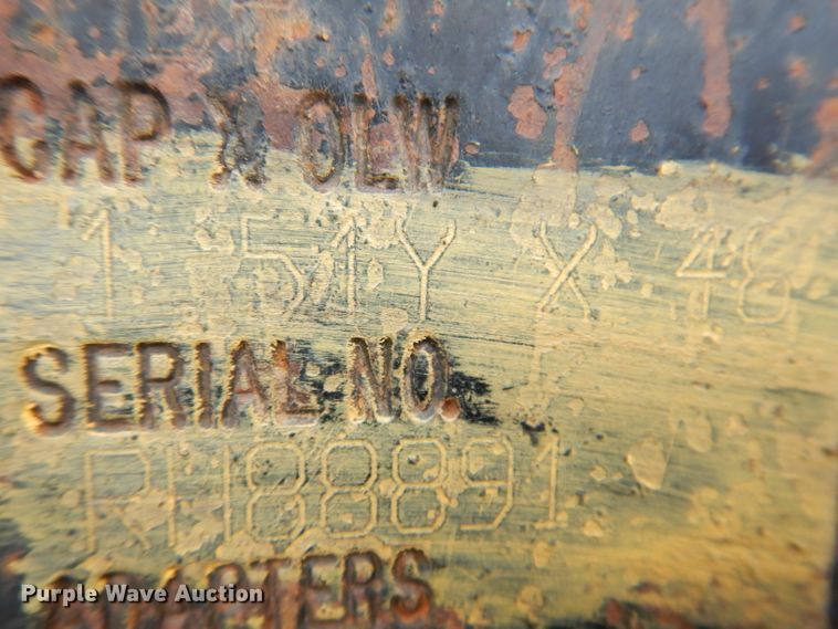 image for item IQ9739 1996 Komatsu PC200LC  excavator