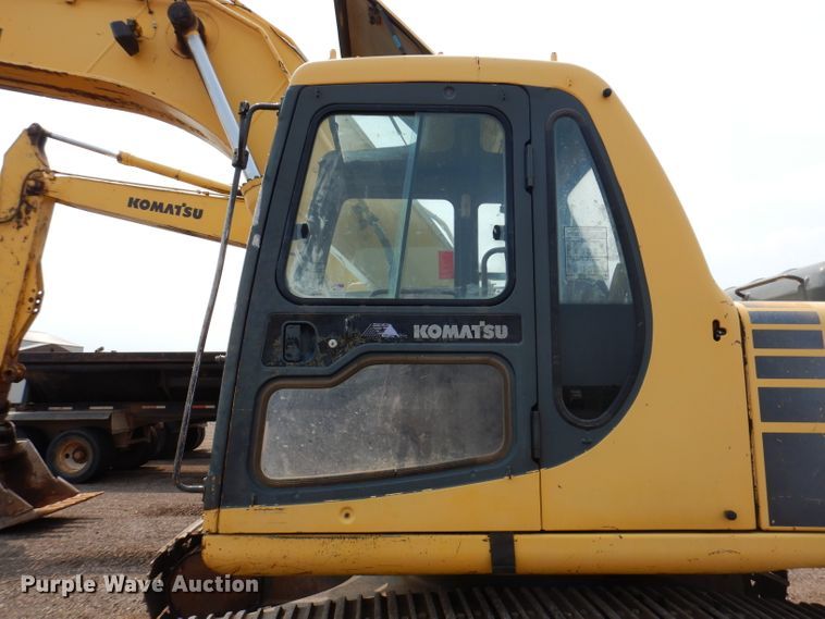 image for item IQ9739 1996 Komatsu PC200LC  excavator