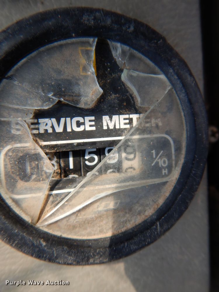 image for item IQ9739 1996 Komatsu PC200LC  excavator