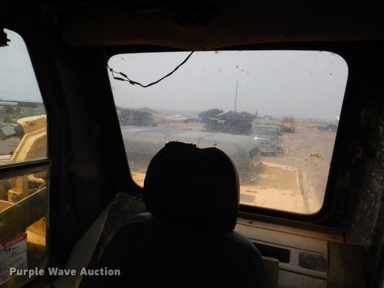 image for item IQ9739 1996 Komatsu PC200LC  excavator