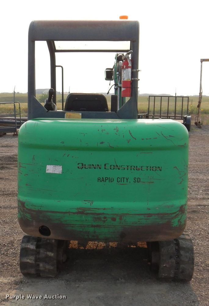 image for item IQ9740 2005 Bobcat 334  mini excavator