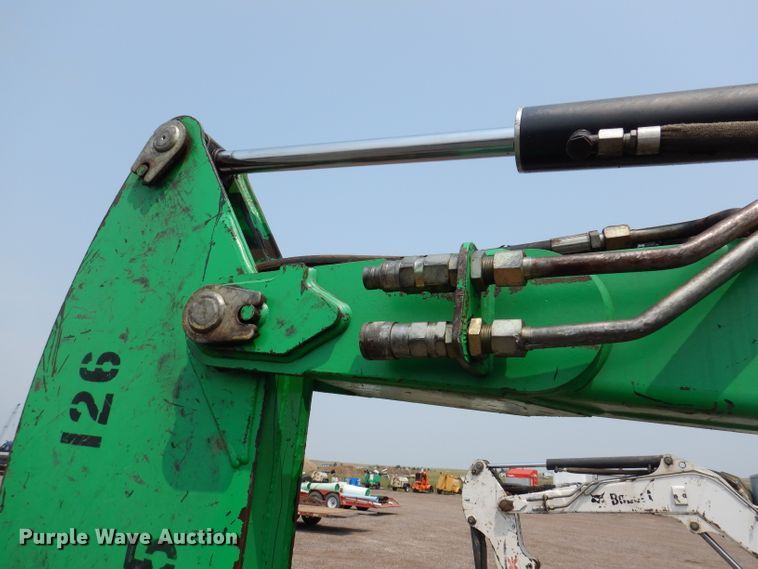 image for item IQ9740 2005 Bobcat 334  mini excavator