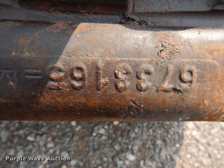 image for item IQ9740 2005 Bobcat 334  mini excavator