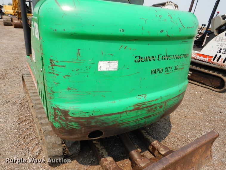 image for item IQ9740 2005 Bobcat 334  mini excavator