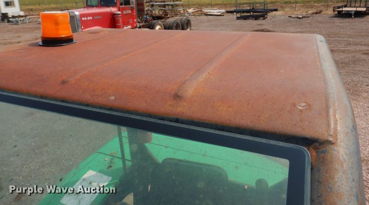 image for item IQ9740 2005 Bobcat 334  mini excavator