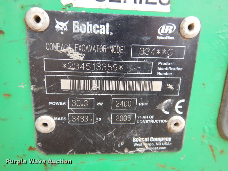 image for item IQ9740 2005 Bobcat 334  mini excavator