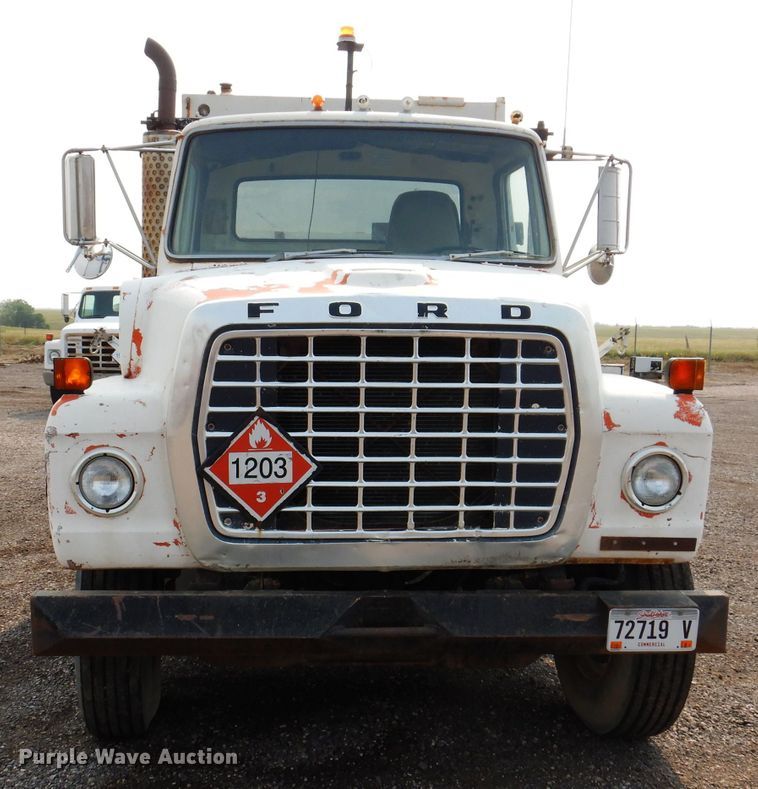 image for item IQ9744 1979 Ford 8000  fuel / lube truck