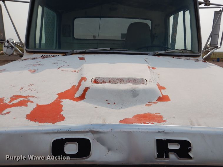 image for item IQ9744 1979 Ford 8000  fuel / lube truck