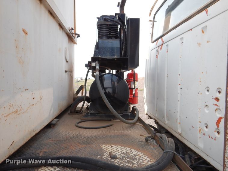 image for item IQ9744 1979 Ford 8000  fuel / lube truck