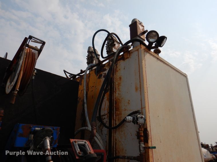 image for item IQ9744 1979 Ford 8000  fuel / lube truck