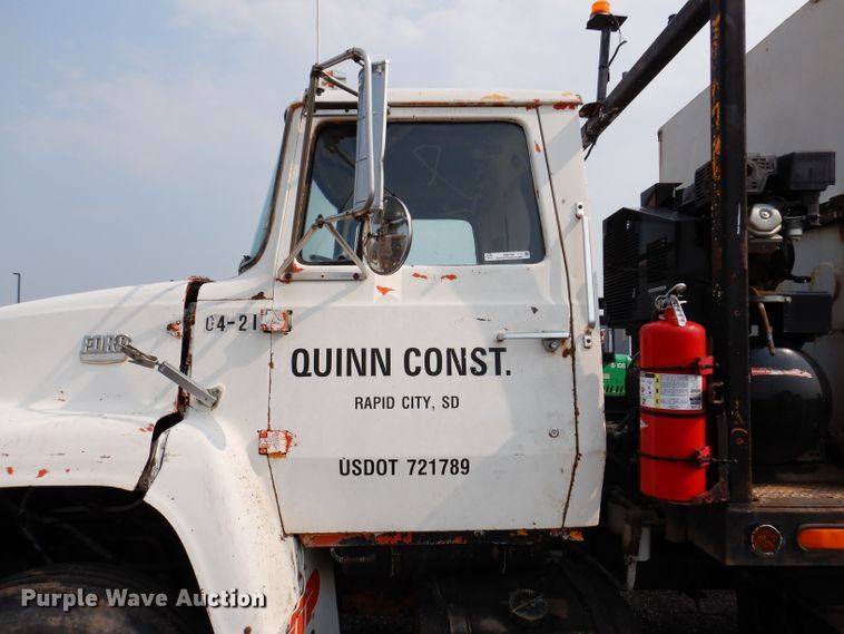 image for item IQ9744 1979 Ford 8000  fuel / lube truck