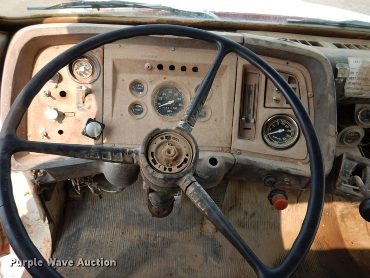 image for item IQ9744 1979 Ford 8000  fuel / lube truck