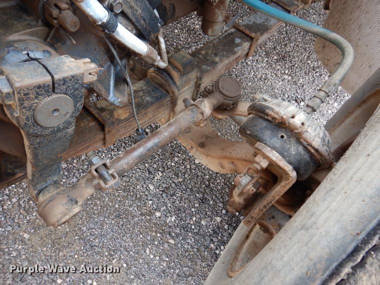 image for item IQ9744 1979 Ford 8000  fuel / lube truck