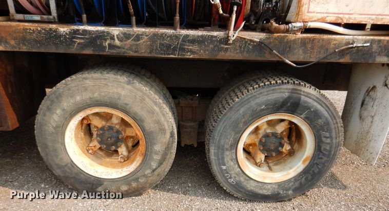 image for item IQ9744 1979 Ford 8000  fuel / lube truck