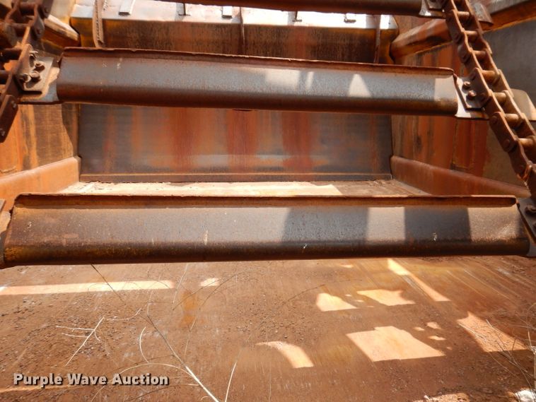 image for item IQ9745 1972 Caterpillar 613B  elevating scraper