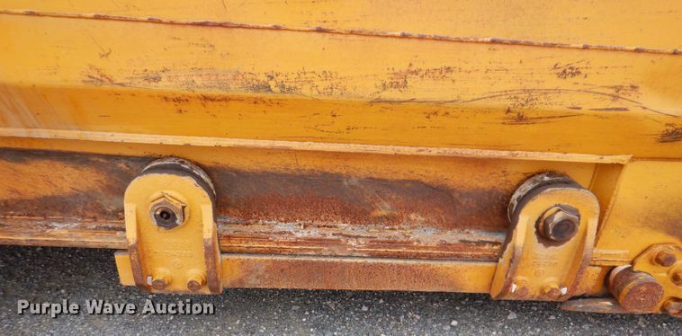 image for item IQ9745 1972 Caterpillar 613B  elevating scraper