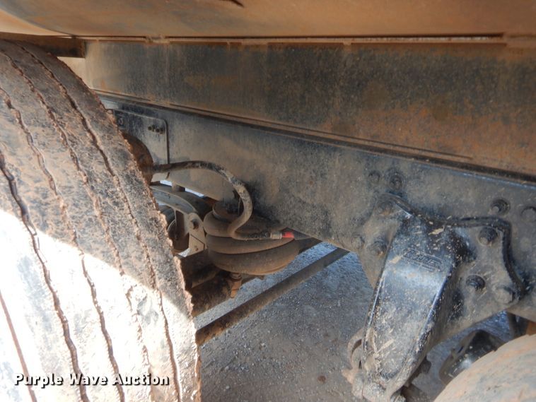 image for item IT9670 2007 Freightliner Business Class M2  dump truck