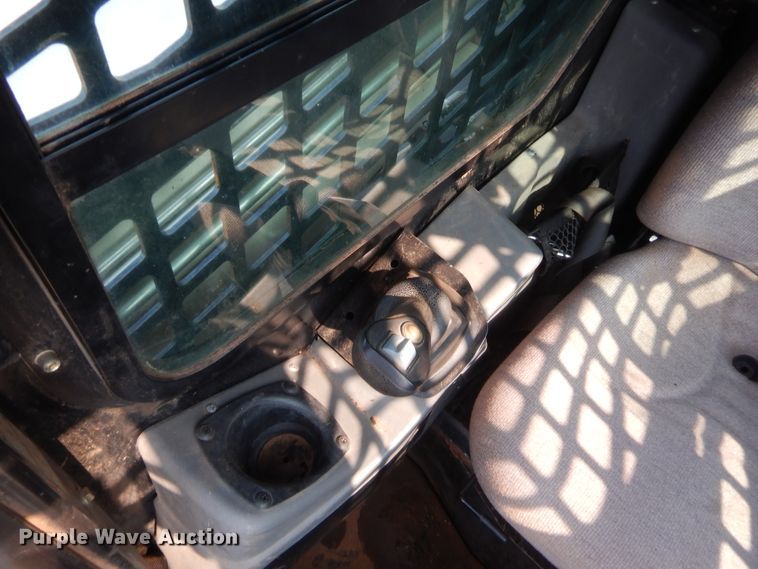 image for item IT9688 2015 Terex PT110F  tracked skid steer loader