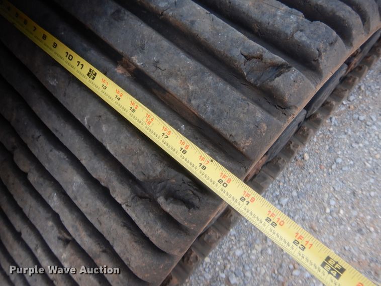 image for item IT9688 2015 Terex PT110F  tracked skid steer loader