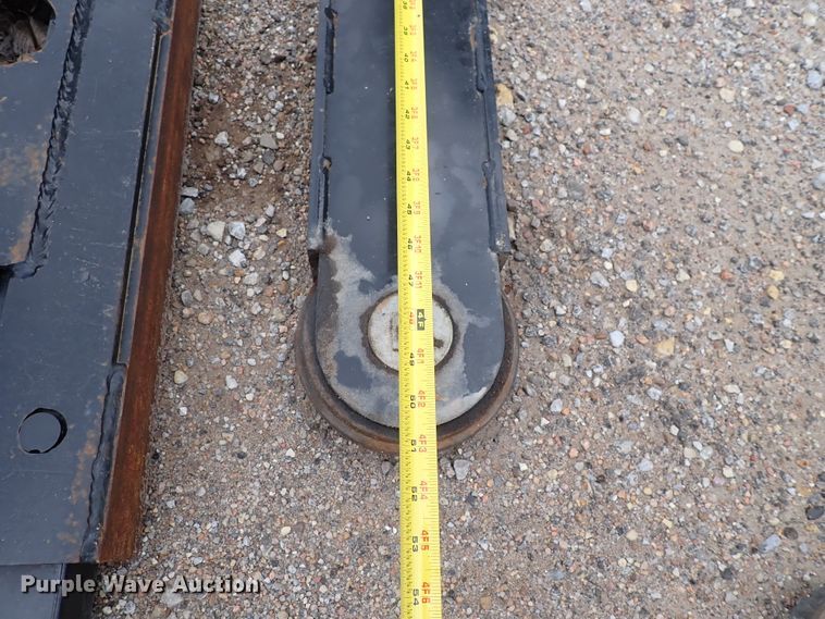 image for item IV9352 (4) trencher crumber bars