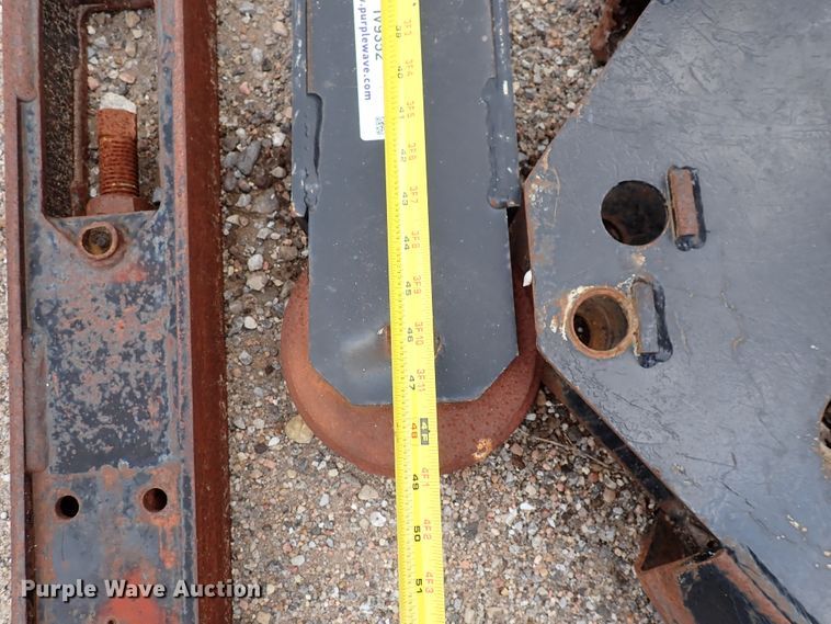 image for item IV9352 (4) trencher crumber bars