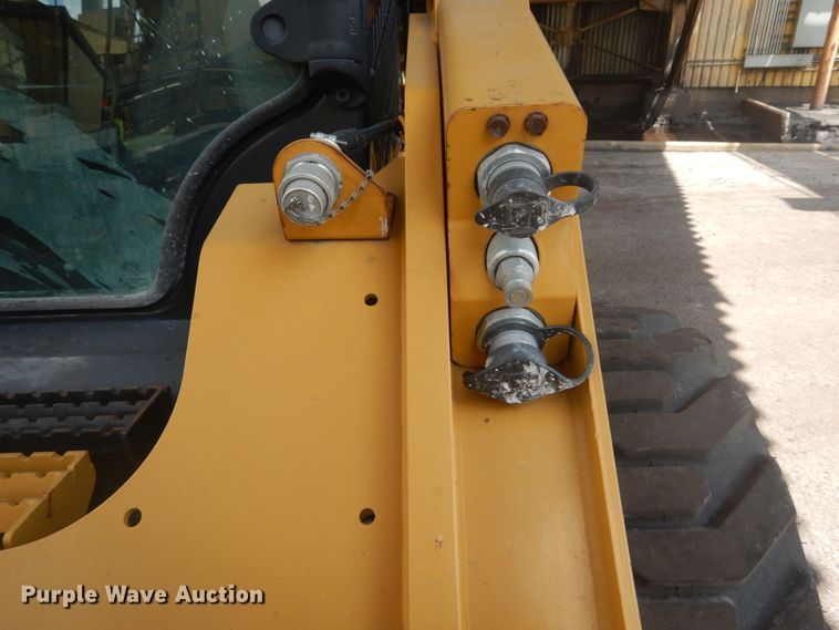image for item JI9548 2018 Caterpillar 272D2  skid steer loader
