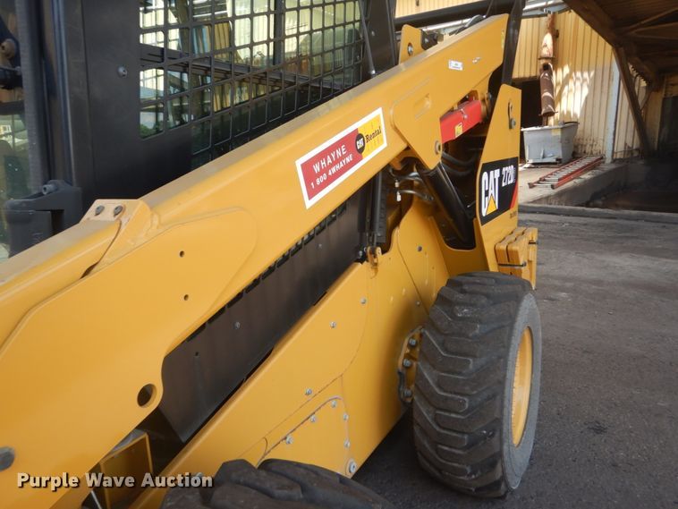 image for item JI9548 2018 Caterpillar 272D2  skid steer loader