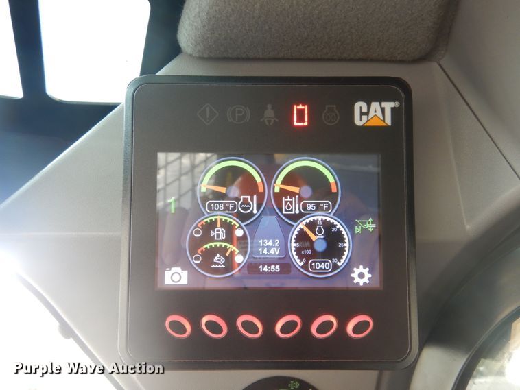 image for item JI9548 2018 Caterpillar 272D2  skid steer loader